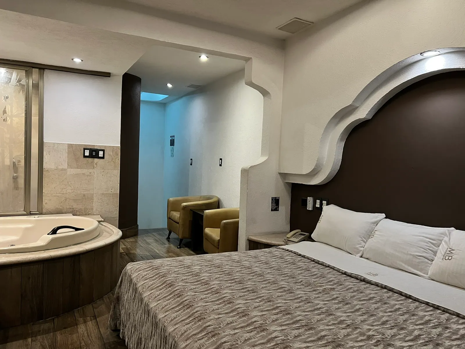 Master Suite Jacuzzi, vista 2